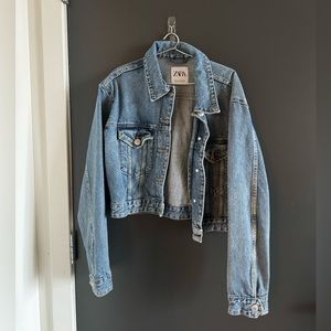 Cropped Denim Jacket